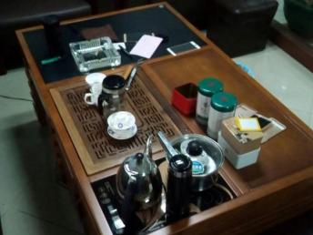 深圳辦公用品及日用百貨全面清倉(cāng)，4500元打包甩賣