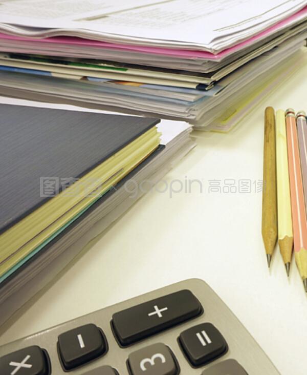 書桌上的方寸天地 辦公用品的效率美學(xué)